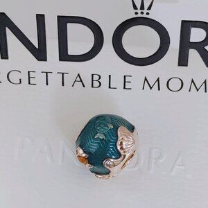 Pandora Shimmering Ocean Waves & Fish Charm S925 Sterling Silver with box